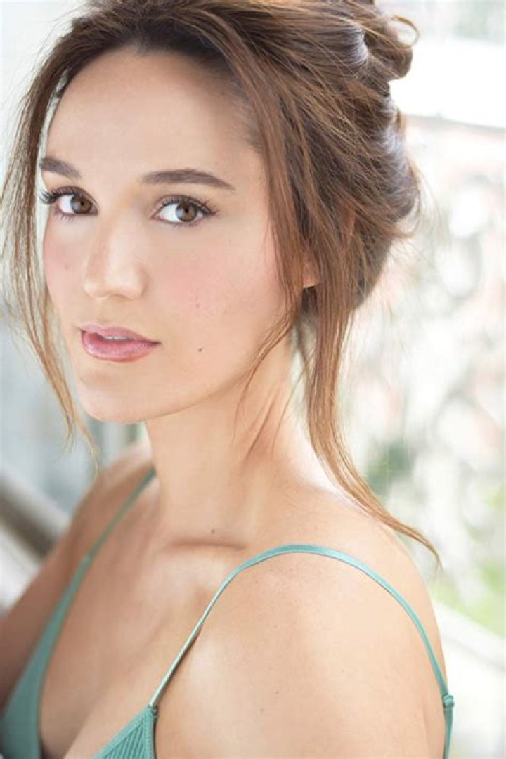 Hayley Sales Net Worth: A Comprehensive Guide to Her Wealth and Career