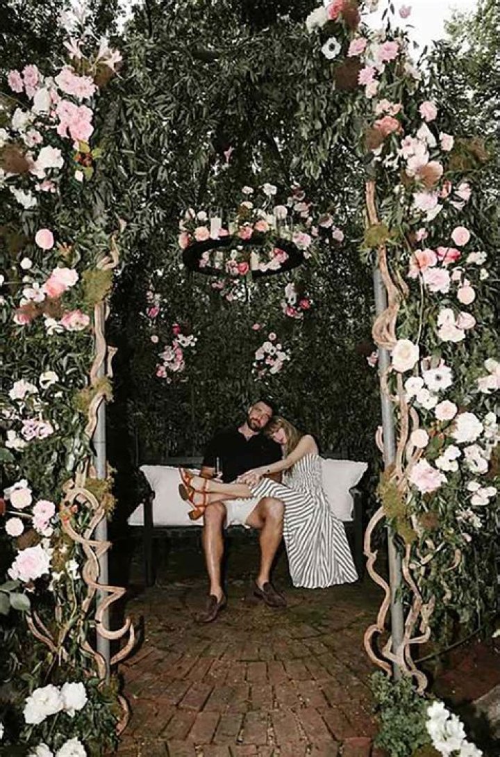 How Did Travis Kelce Get Hurt? A Comprehensive Overview