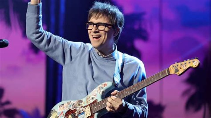 Unraveling the Age of Rivers Cuomo: How Old is He?