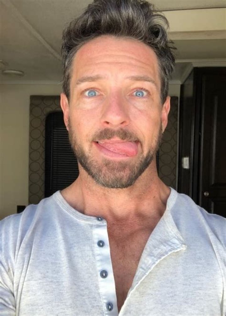 Unveiling Ian Bohen's Height: Everything You Need to Know