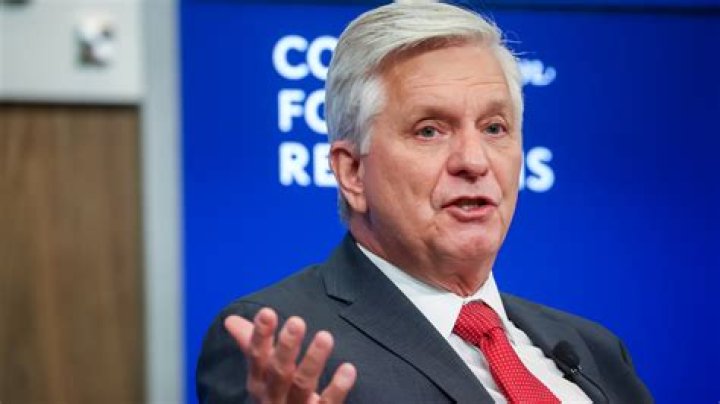 Images of Simon Cowell: A Comprehensive Look at the Iconic Music Mogul