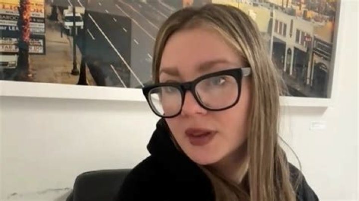 Discover the Truth: Is Anna Delvey a Wealthy Individual?