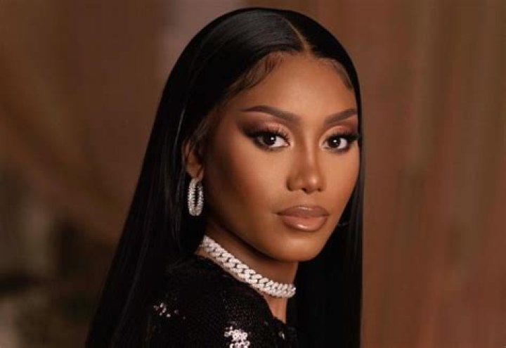 Is Muni Long Black: Exploring the Life and Impact of a Rising Star