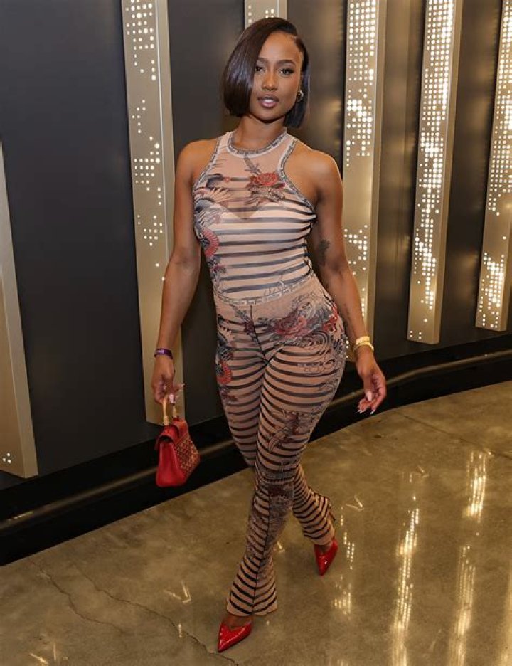 Unraveling the Mystery: Is Nicole Young a Male?