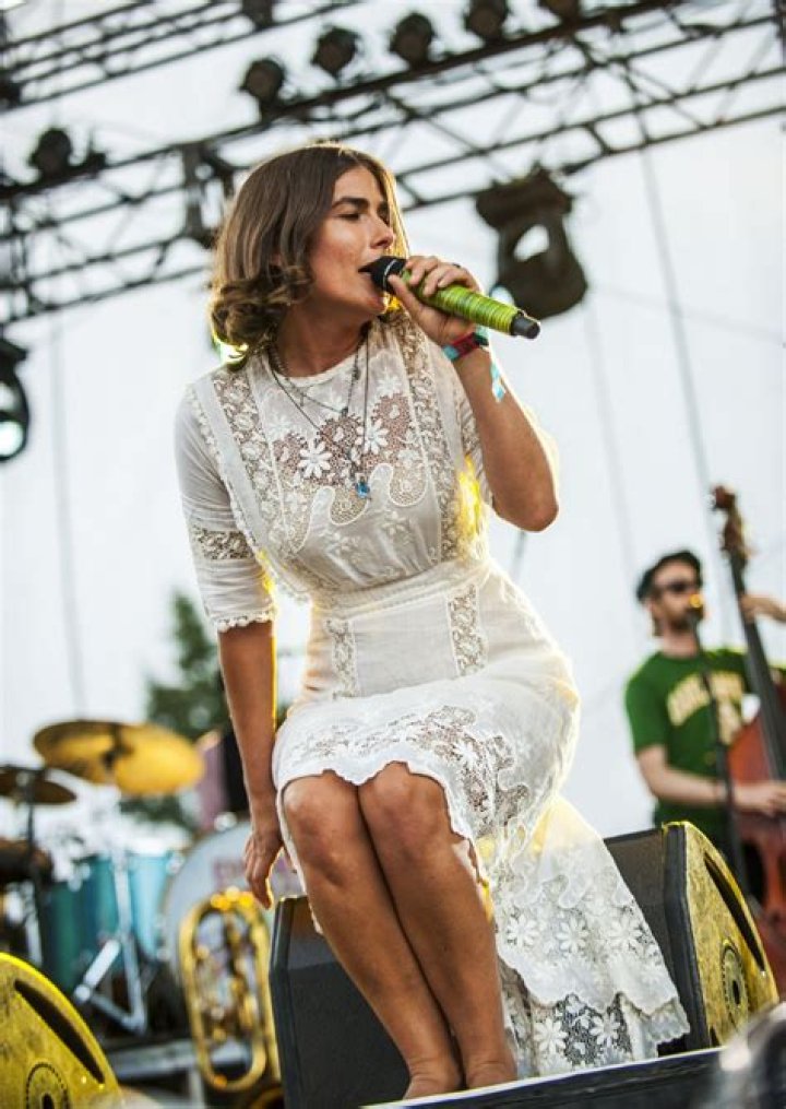 Understanding Jade Castrinos' Husband: A Deep Dive