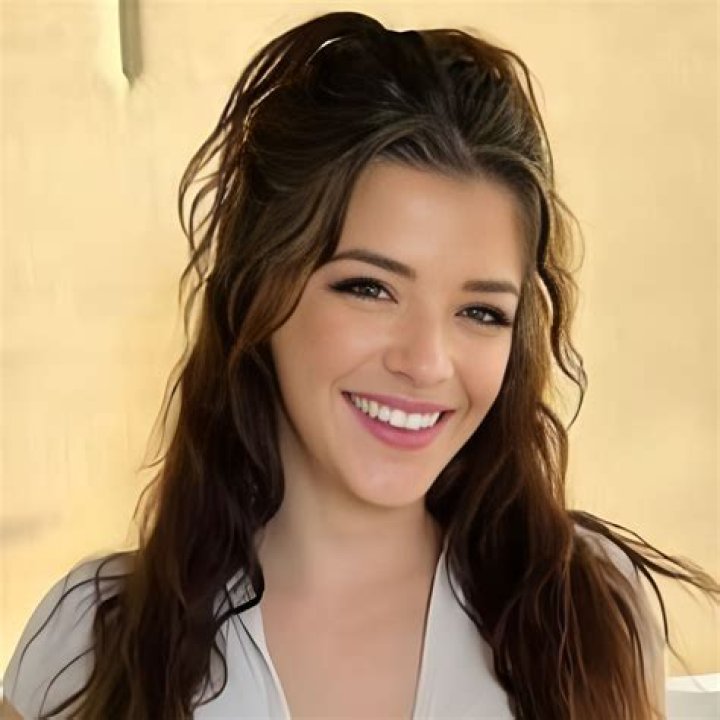 Unveiling the Life and Journey of Jade Maris