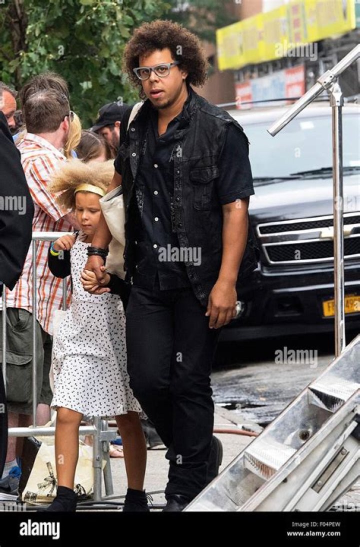 Unveiling the Life of Jake Clemons' Wife: A Glimpse into Their Journey Together