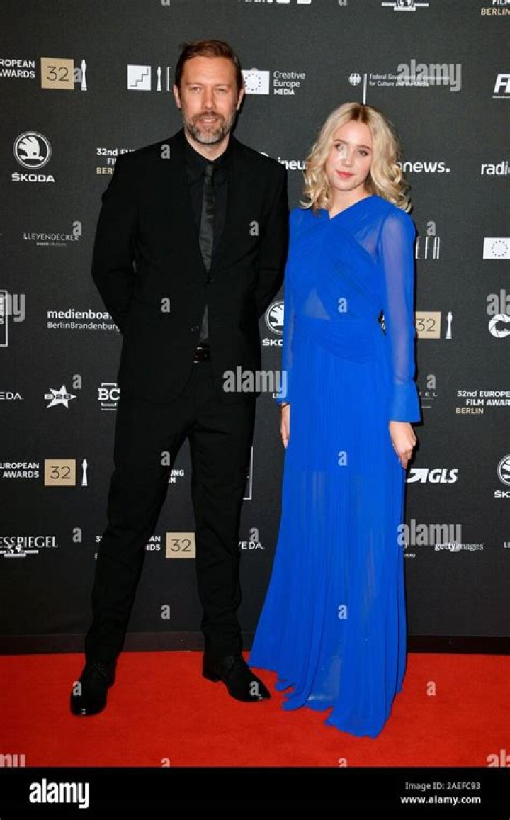 Unveiling the Life of Jakob Cedergren's Wife: A Journey of Love and Partnership