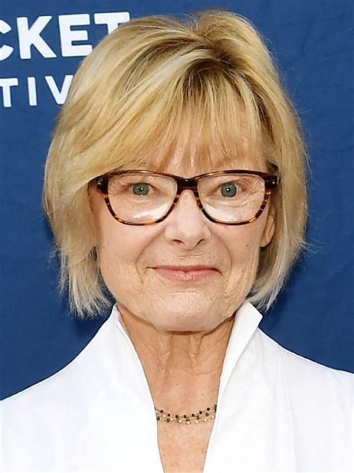 Exploring the Life and Career of Jane Curtin: A Comedy Icon