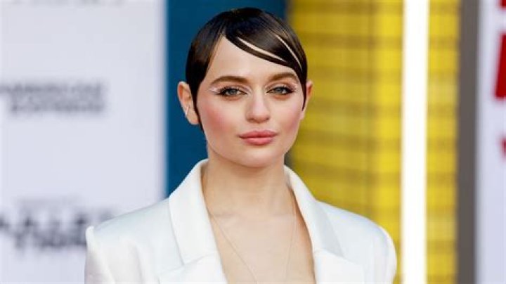 Exploring the Truth Behind Joey King's Gender Identity