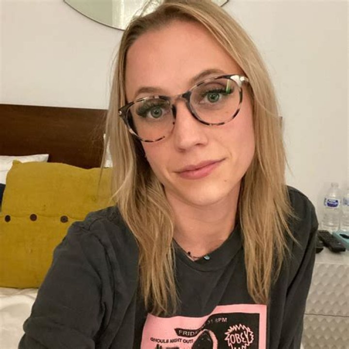 Unveiling the Natural Beauty of Kat Timpf: A No Makeup Journey