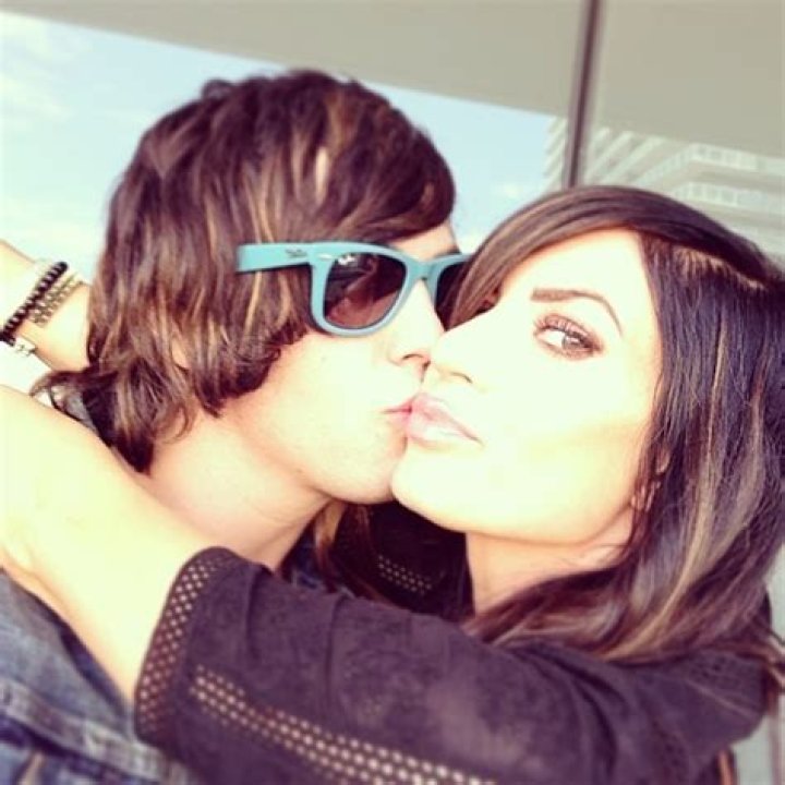 Kellin Quinn and Wife: A Love Story Beyond the Spotlight