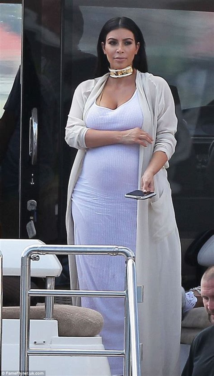 Kim Kardashian Pregnant with Saint: A Comprehensive Look into Her Journey