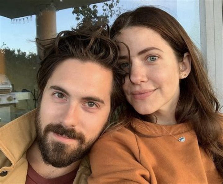 Lacey Chabert Relationships: A Comprehensive Guide