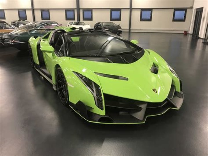 Lamborghini Veneno Price: Everything You Need to Know About This Exotic Hypercar