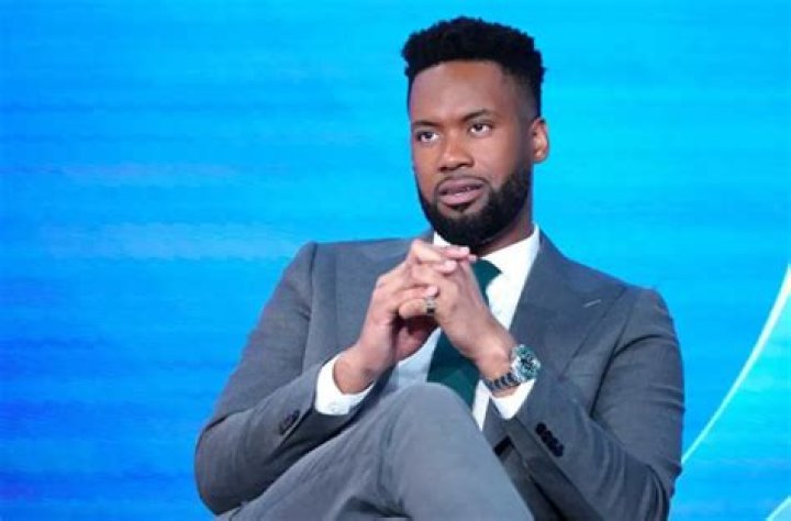 Discovering the Height of Lawrence Jones: A Comprehensive Insight