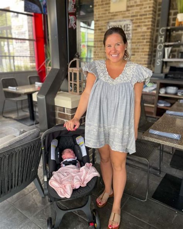 Unveiling the Incident: Lexi Bonner Biting the Curb