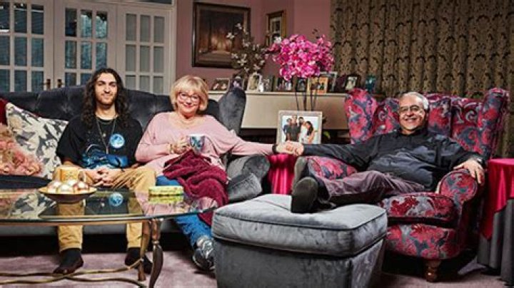 Liam and Louis Gogglebox: A Fun Look at Friendship and Television