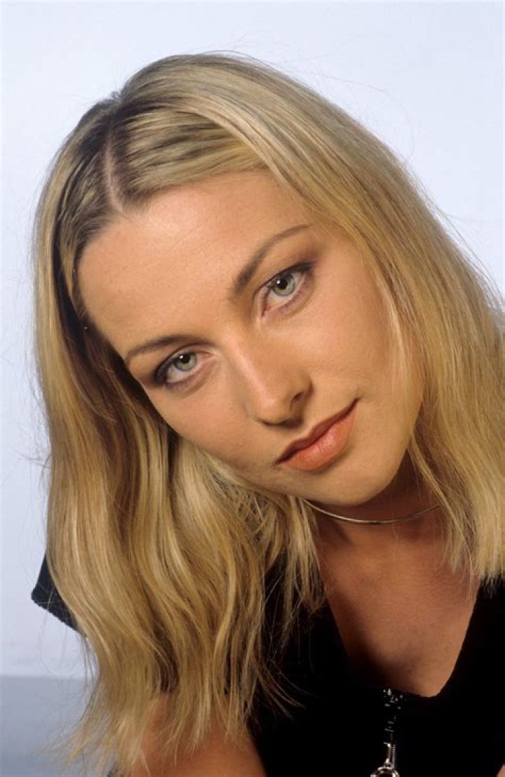 Linn Berggren: The Journey of a Swedish Pop Icon