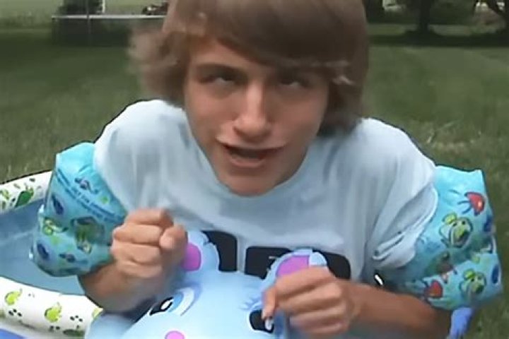 Lucas Crushank: The Rising Star in the Digital Landscape