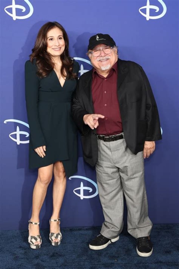 Unraveling the Mystery of Lucy DeVito's Height