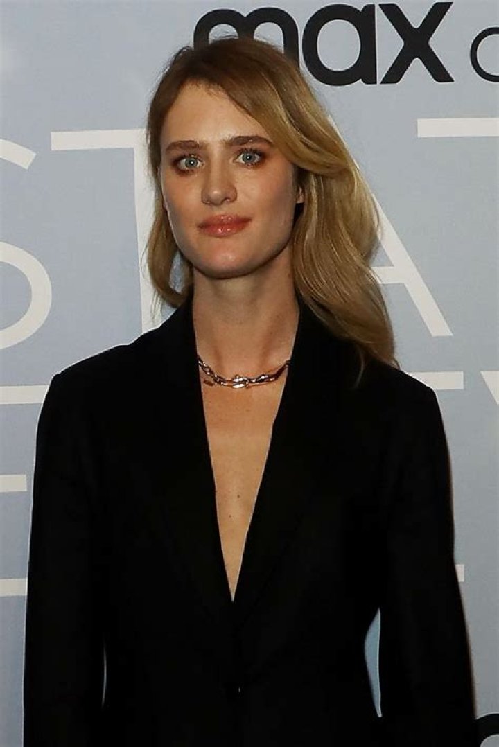 Unveiling the Talent of Mackenzie Davis: A Journey Through Her Life and Career