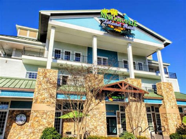 Escape to Paradise: Discovering the Margaritaville Inn Pigeon Forge