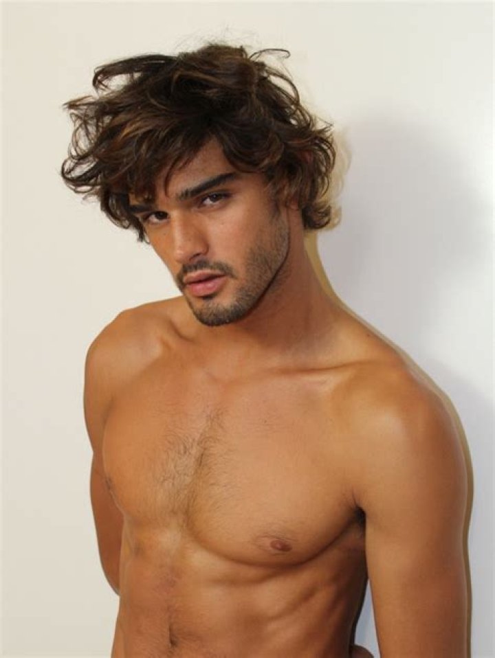 Marlon Teixeira: The Rise of a Brazilian Modeling Sensation