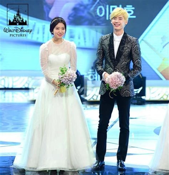 Who is Lee Jong Suk's Wife? Everything You Need to Know About His Married Life