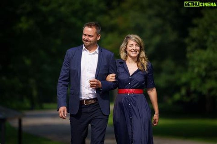 Melanie Joly's First Husband: A Comprehensive Look at Her Personal Life and Relationships