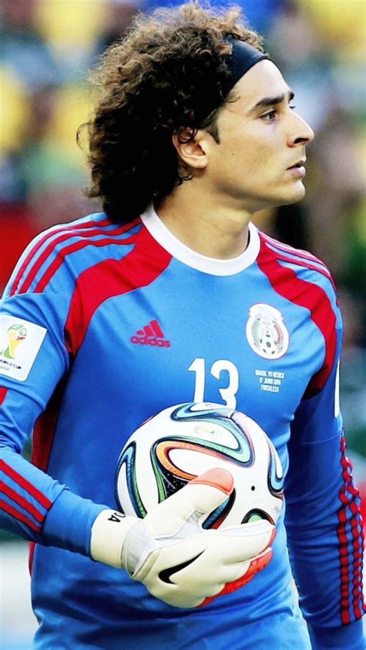 Memo Ochoa Hair: Exploring the Iconic Style and Its Influence