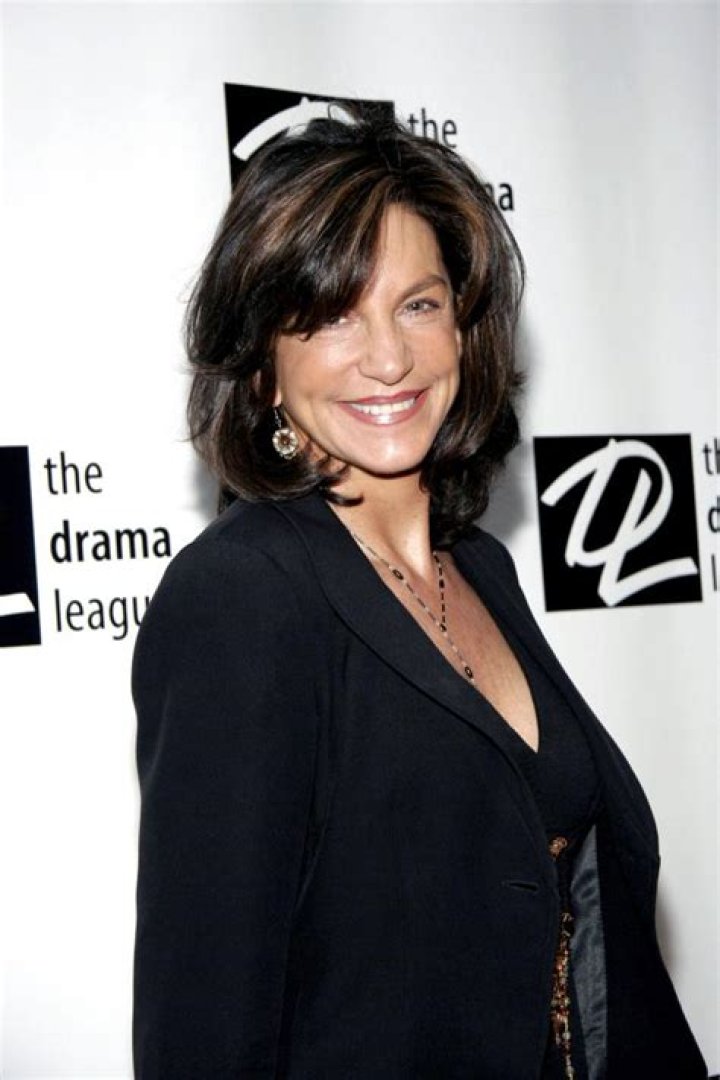Mercedes Ruehl: A Comprehensive Look at the Acclaimed Actress
