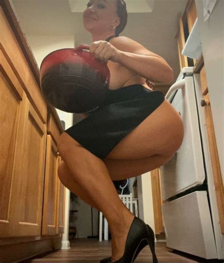 Unveiling the Allure of Mollycavalli: A Journey Through Her Life and Career