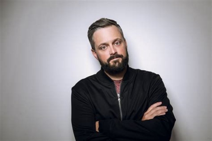 Nate Bargatze: The Comedic Heights of a Stand-Up Legend