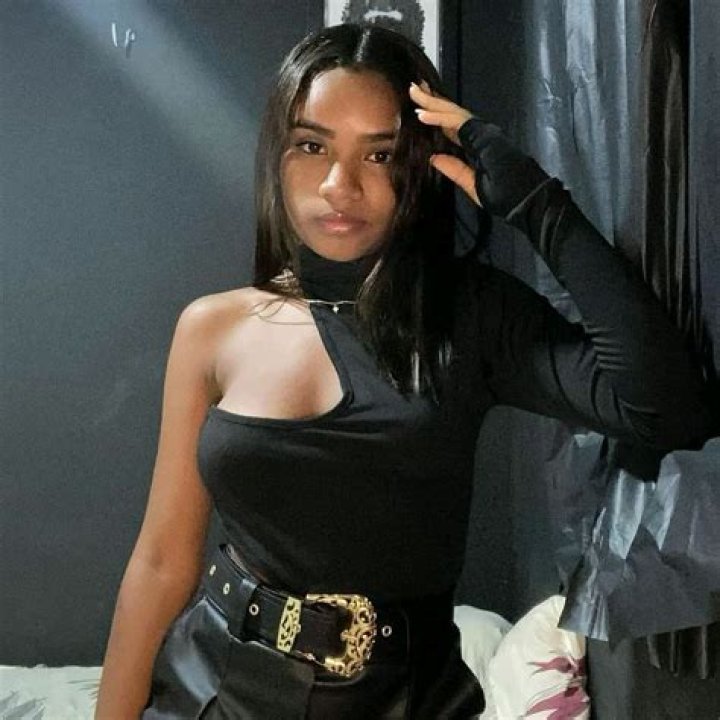 Nayara Assuncao: A Rising Star in the World of Entertainment