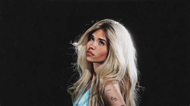 Nessa Barret: The Rising Star of Social Media and Music