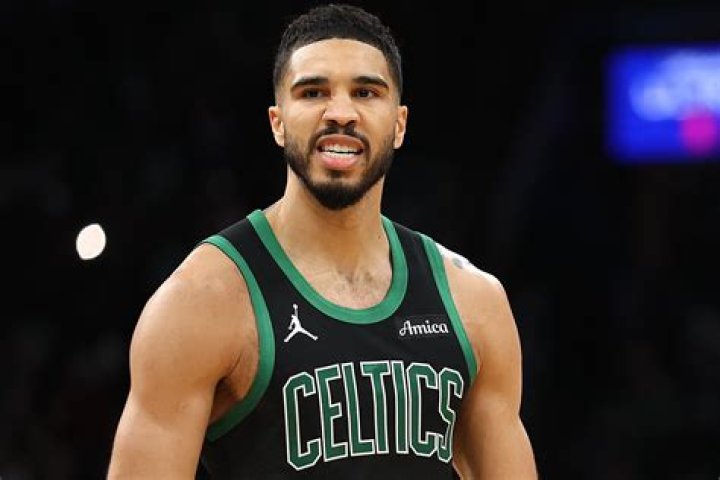 Orlando Arciatats: A Rising Star in the World of Entertainment