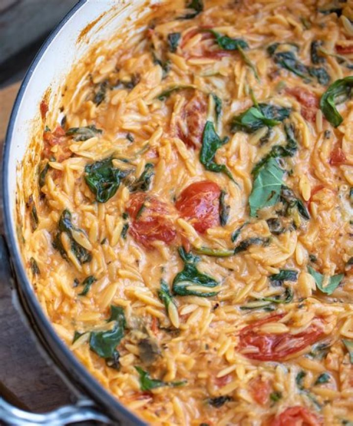 Orzo Pasta Bake: A Delicious and Comforting Dish