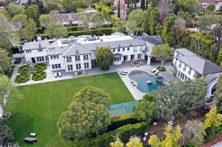 P Diddy Beverly Hills House: The Ultimate Guide to His Luxurious Lifestyle