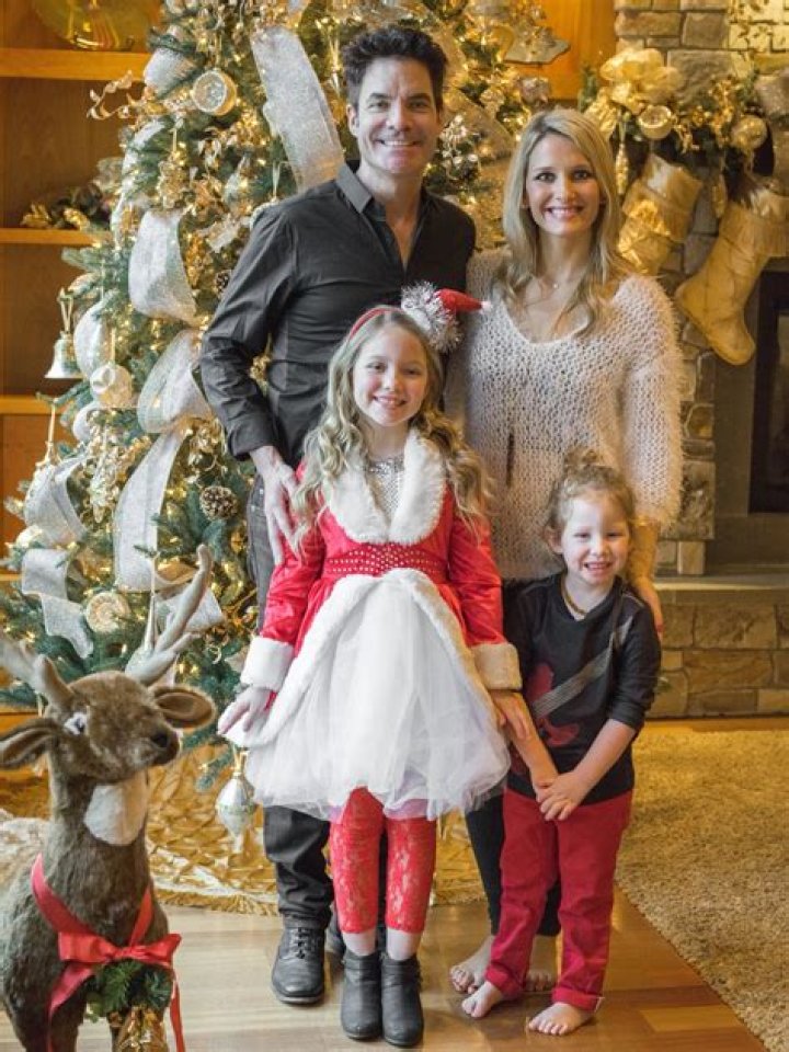 Unveiling the Life of Pat Monahan's Wife: A Journey Through Love and Music