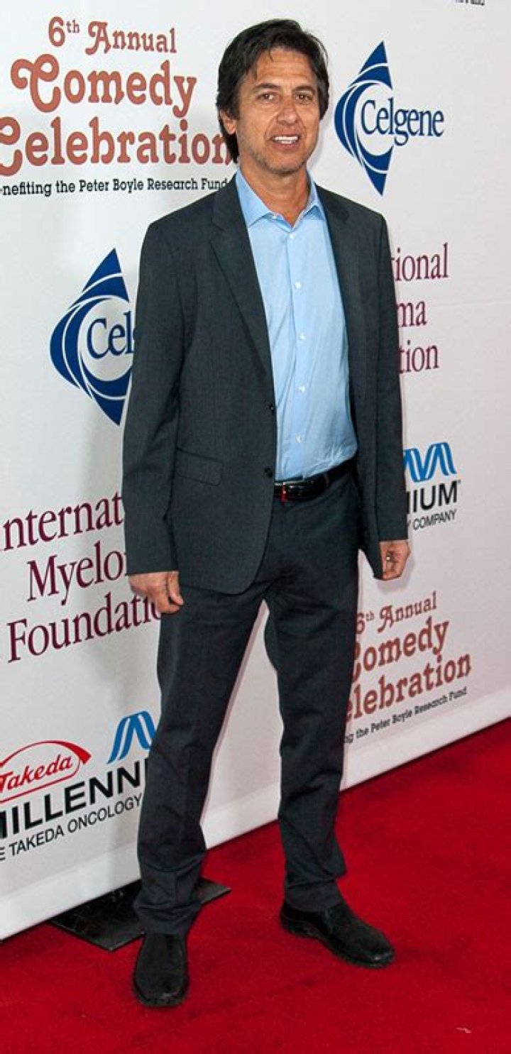 Ray Romano Height: An In-Depth Look at the Comedian's Stature