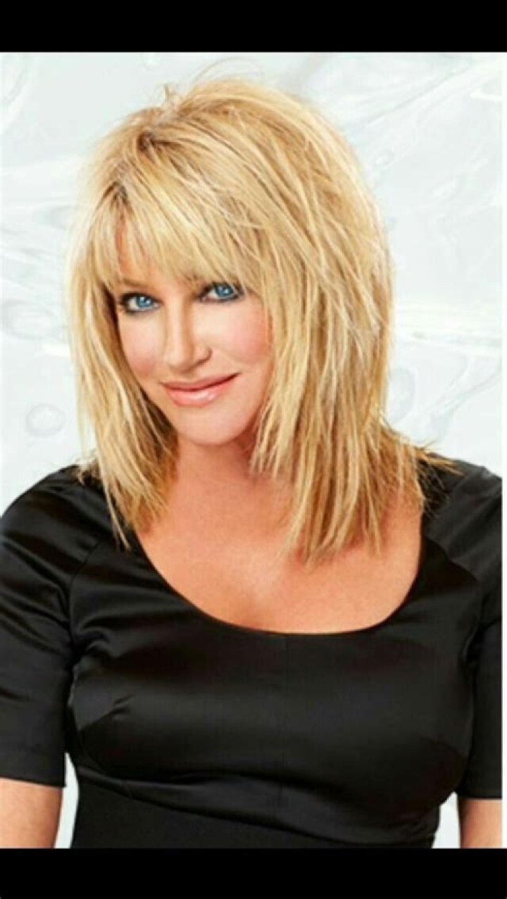 Razor Haircuts for Medium Hair: A Stylish and Trendy Guide