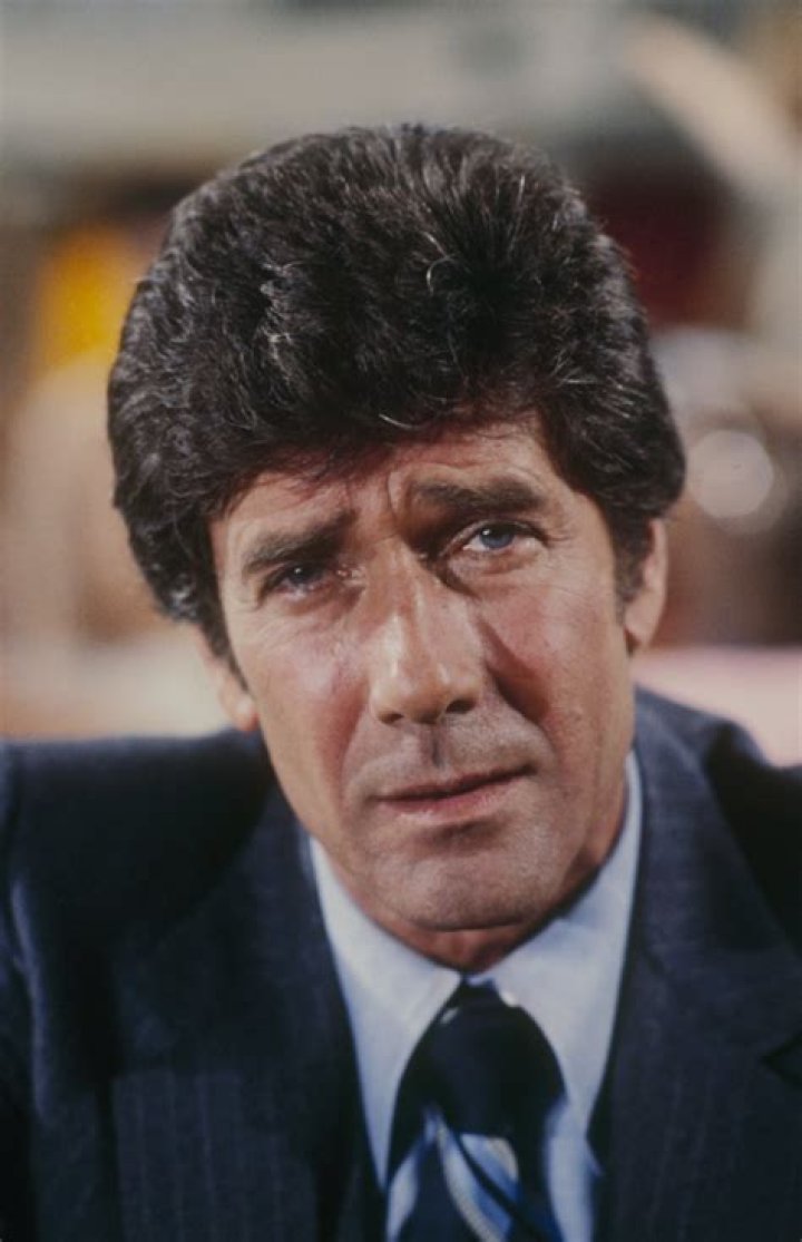 Unveiling the Life and Career of Robert Fuller: A Legendary Star