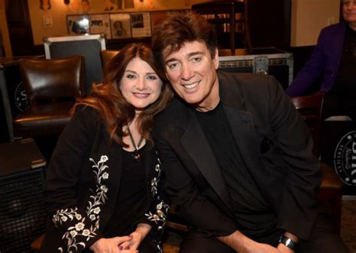 Ronnie McDowell Net Worth: A Comprehensive Look at His Wealth and Career