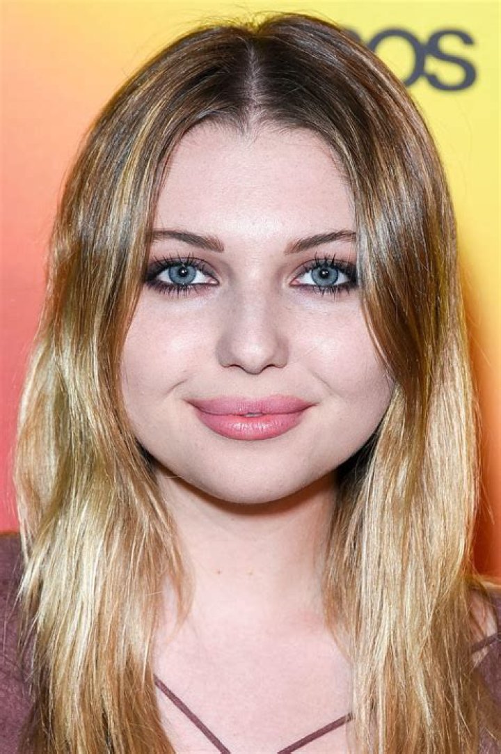 Unveiling the Talents of Sammi Hanratty: A Rising Star