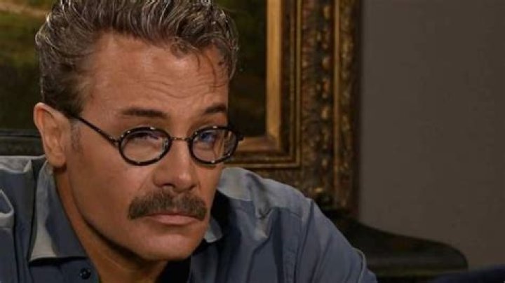 Sergio Sendel: The Charismatic Star of Telenovelas