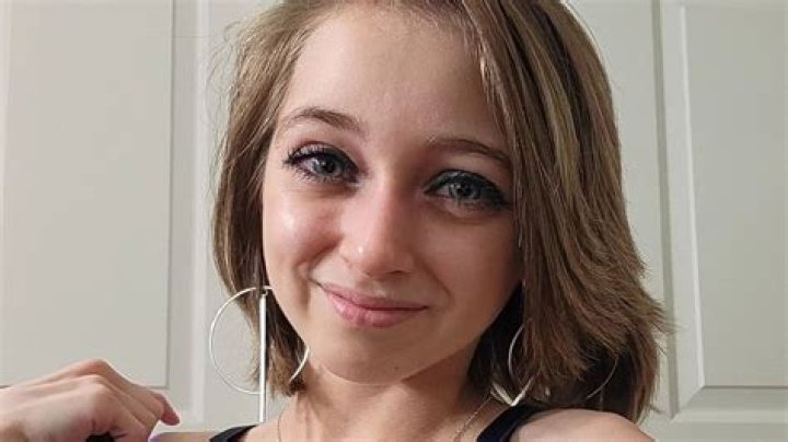 Shauna Rae: The Inspiring Journey of a Digital Nomad and Content Creator