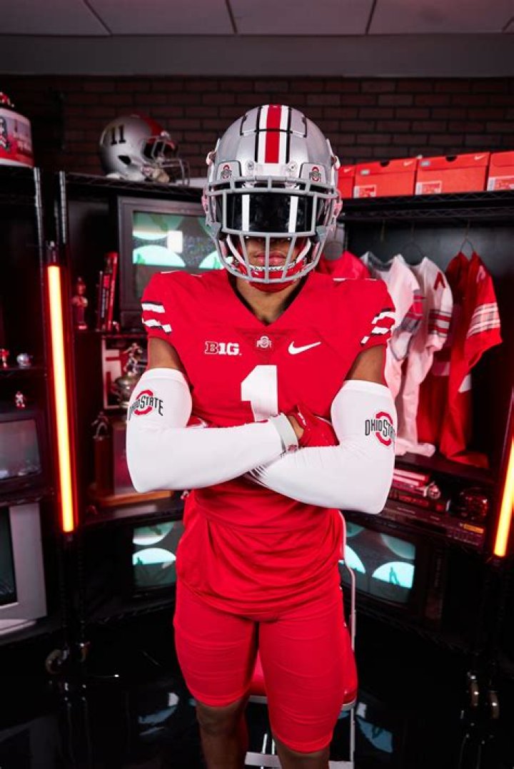 Tariq Hayer: The Rising Star in the World of Entertainment