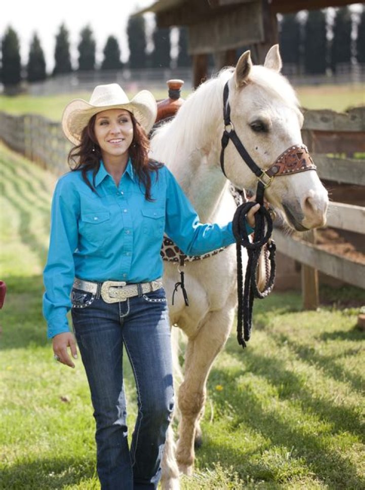 Taylor Earnhardt: The Rising Star Behind Dale Earnhardt Jr's Success