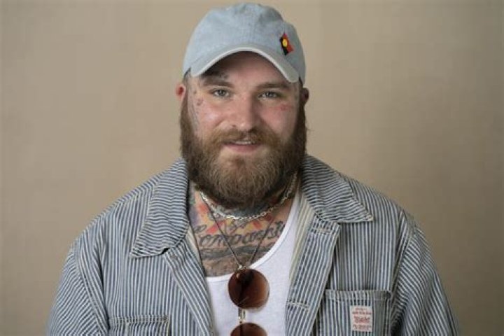 Teddy Swims: The Rising Star of Soulful Music